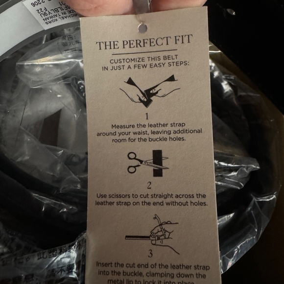 MICHAEL Kors Men's Belt Black Leather x MK Signature (Antique Gold Hardware) Rev - Picture 4 of 4